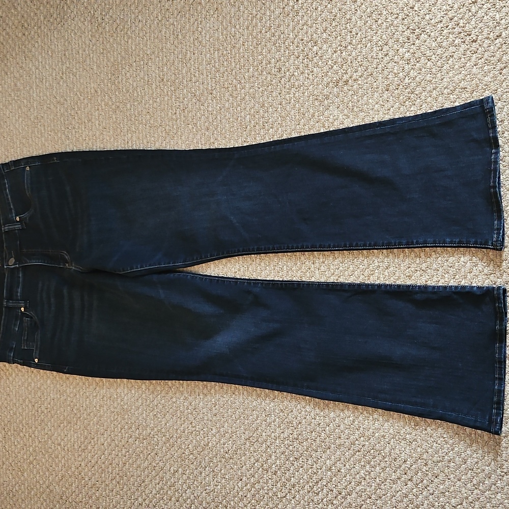Kut from the Kloth Ana Jeans